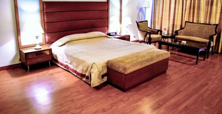 Hotel Shivalikview Чандигарх Экстерьер фото