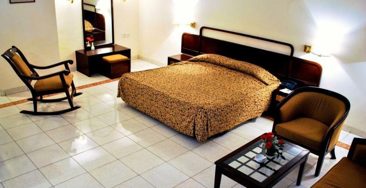 Hotel Shivalikview Чандигарх Экстерьер фото